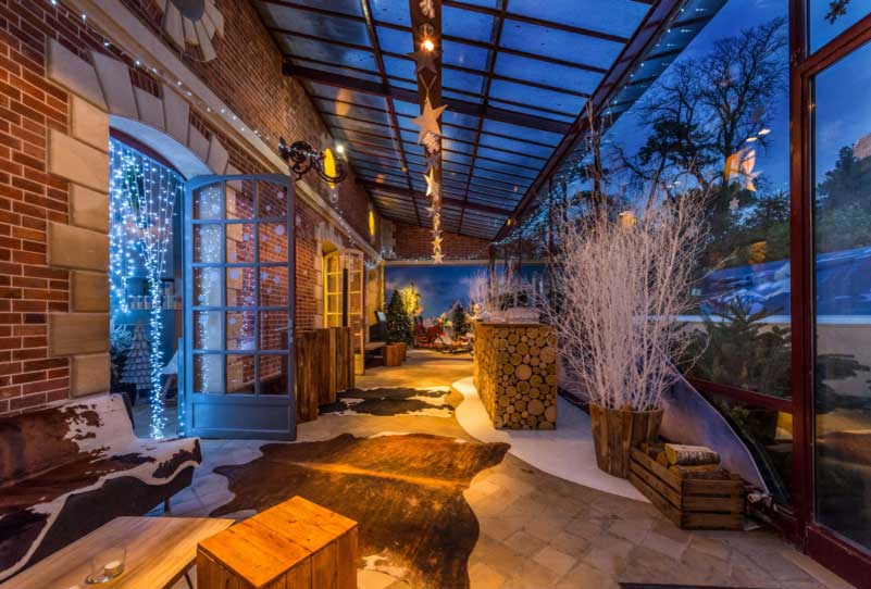 un chalet de montagne recréé au jardin de bagatelle