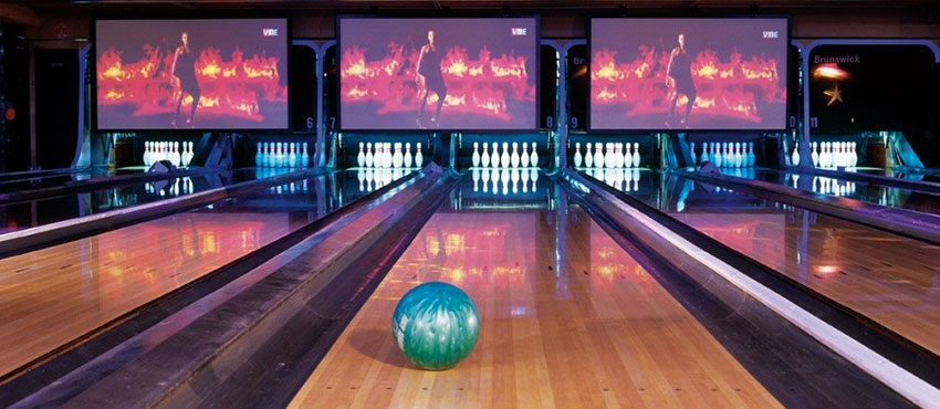 le duplex club avec bowling a privatiser