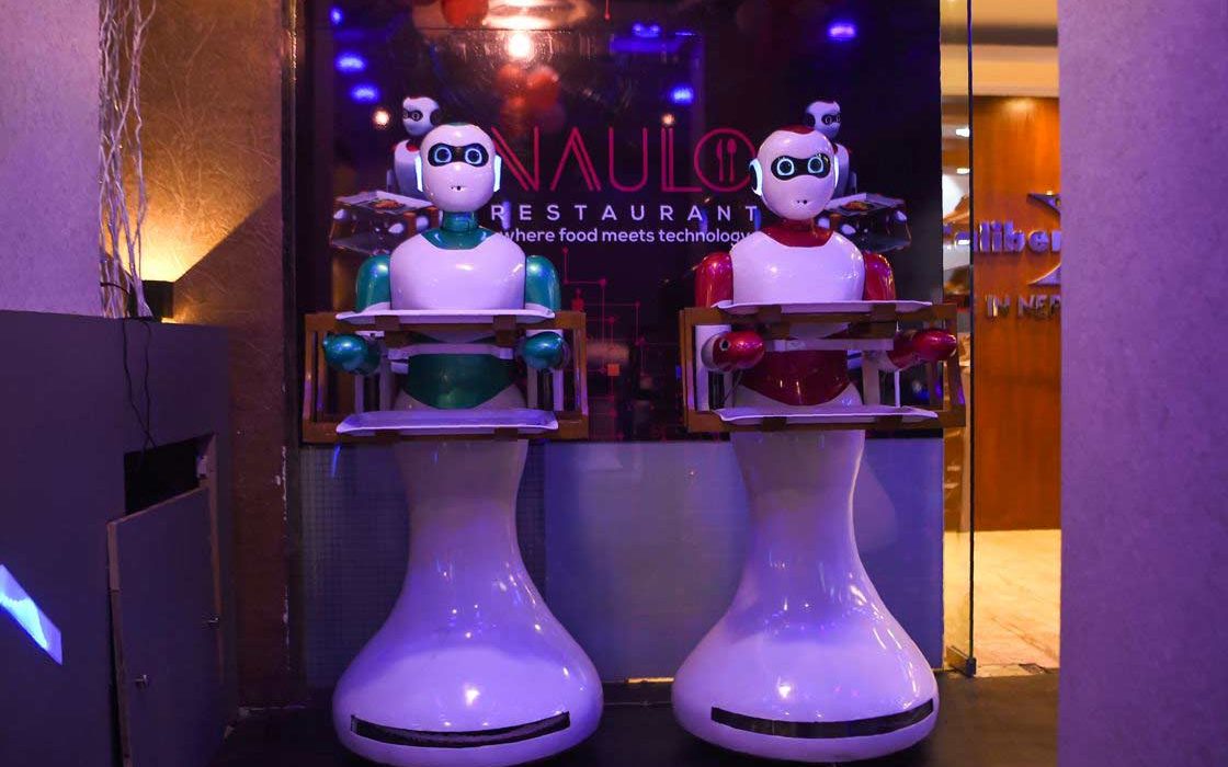 Les robots serveurs